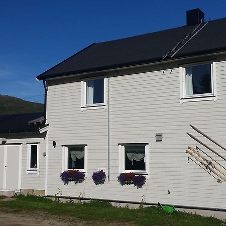 Utsikten Feriehus I Bakkeby Kültér fotó