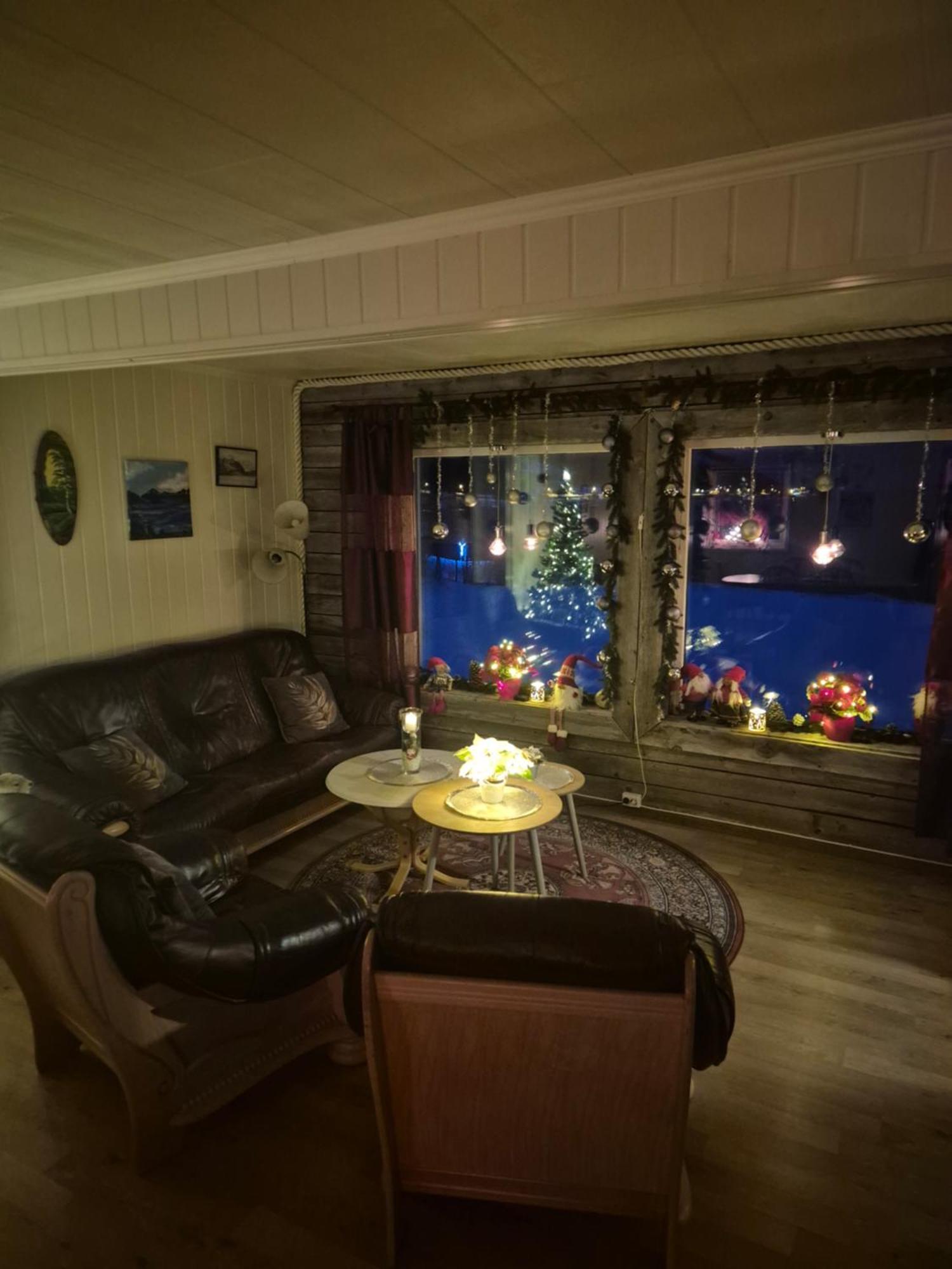 Utsikten Feriehus I Bakkeby Kültér fotó