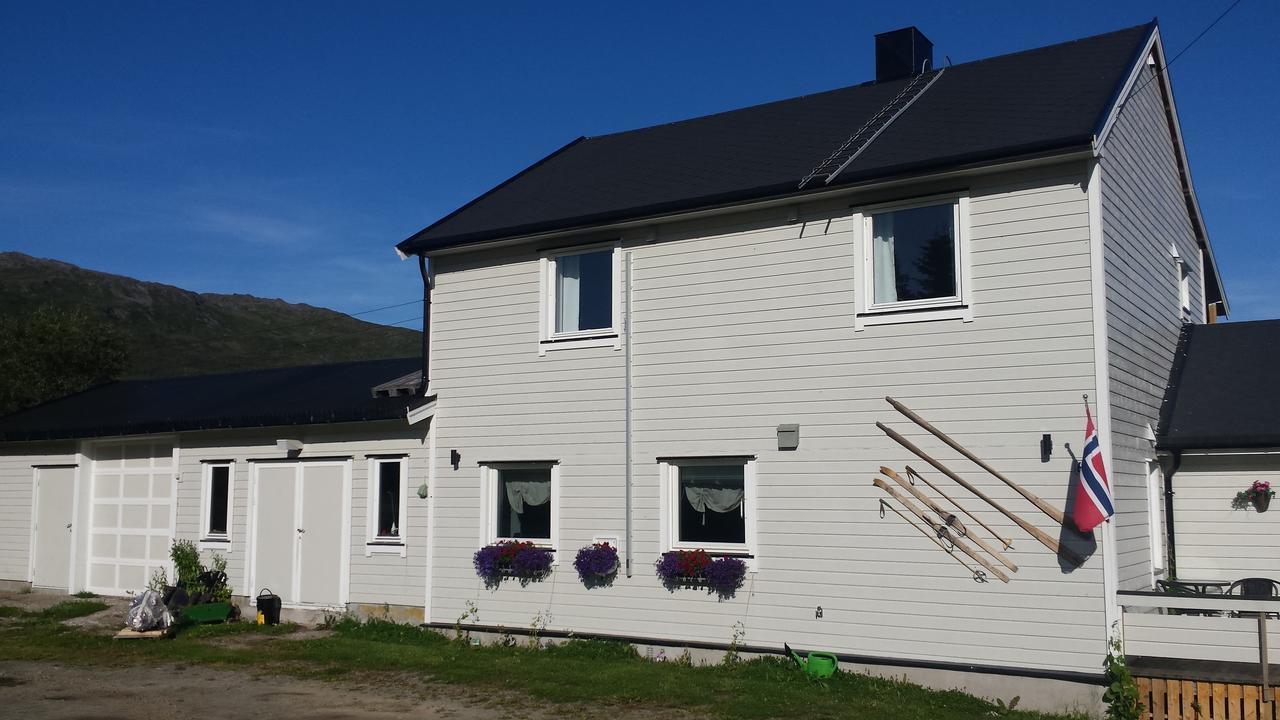 Utsikten Feriehus I Bakkeby Kültér fotó